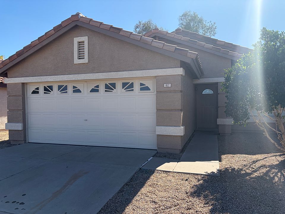 1st image of 817 E Yuma Ave