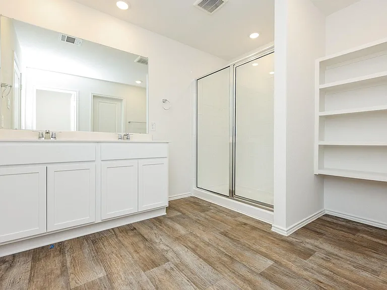 3027 Holland Lakes Dr — Photo 18