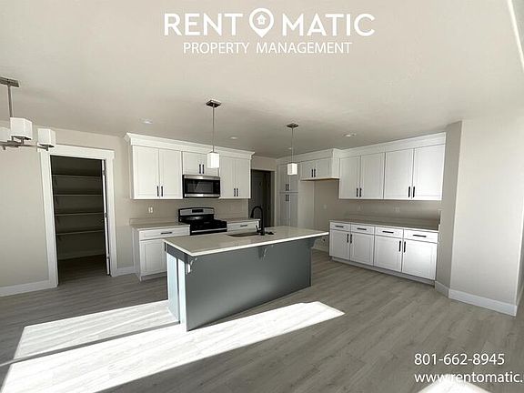 2nd image of 12352 S Boggs Way