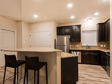 Explore Riverside 1 Bedroom in 3D