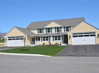 103 Millbrooke Farm Dr #21, Wells, ME 04090