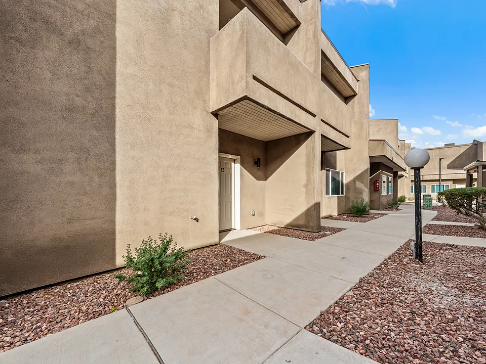 833 S Avenue A #13