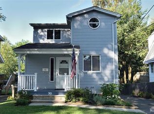 30 Summit Pl, Haworth, NJ 07641