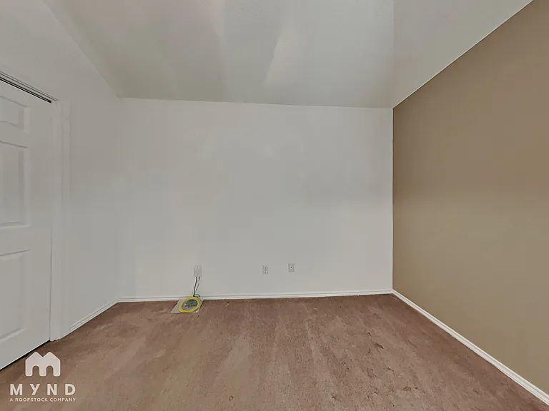 951 Freshwood Ct — Photo 18