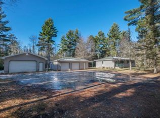 1525 Watersmeet Lake Rd, Eagle River, WI 54521