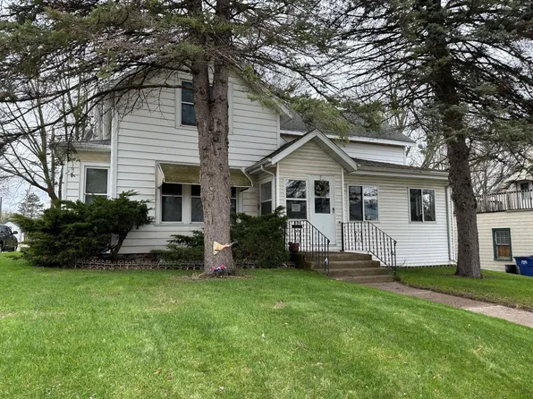 234 S Main St, Clintonville, WI 54929
