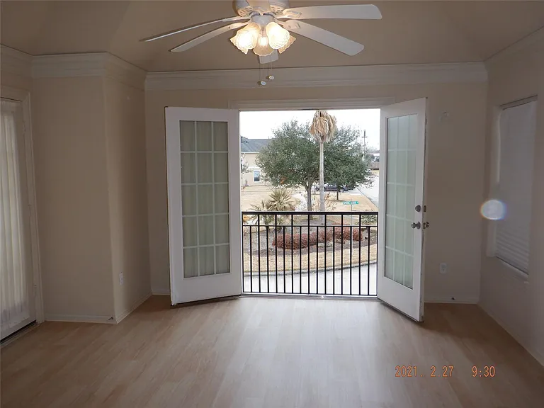 1903 Spring Cedar Ln — Photo 16
