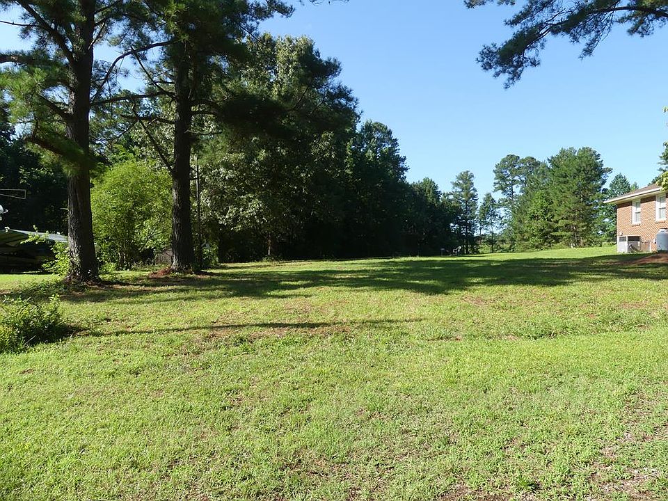 1st image of 50 Warren Dr