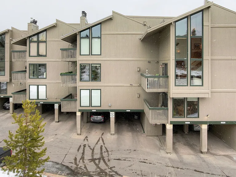 3710 Ryan Gulch Rd — Photo 1