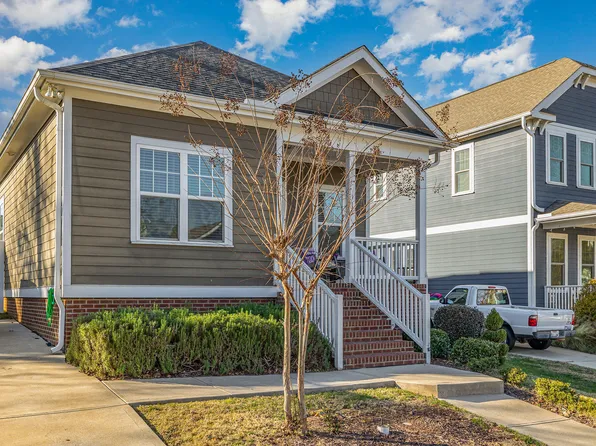 111 N Fisher St, Raleigh, NC 27610