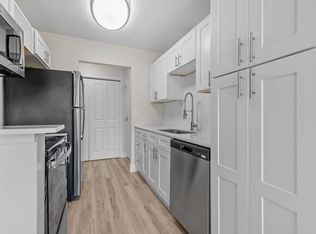 8660 Walton Blvd #8760, Canton, MI 48187