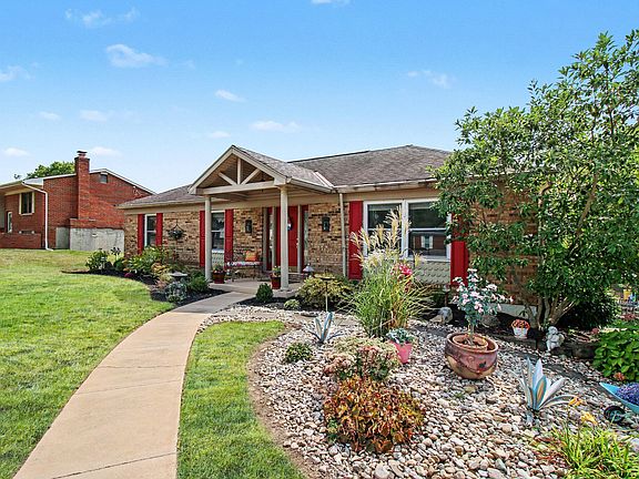 3rd image of 3054 Winding Trails Dr