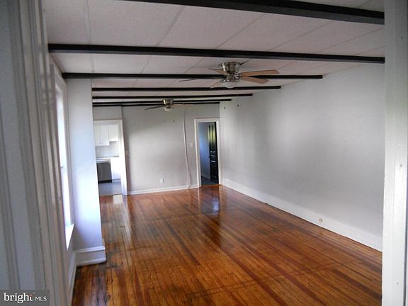 4th image of 7957 Burholme Ave #1