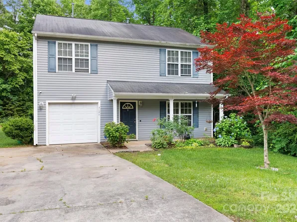 4606 Biesterfield Dr, Charlotte, NC 28216
