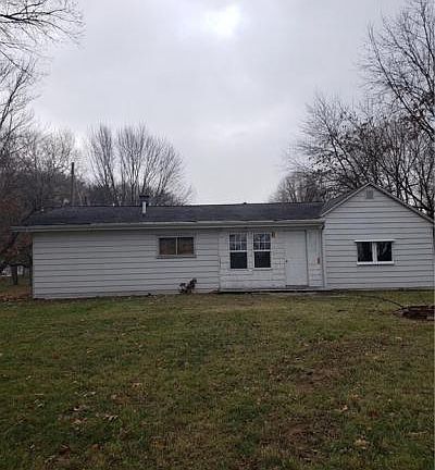 3rd image of 999 Buena Vista Dr
