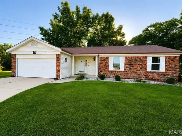 21 White Chapel Ct, O Fallon, MO 63368