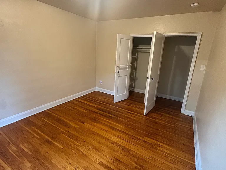6166 Parkway Dr #2 — Photo 8