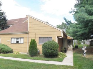 27 Georgetowne Rd, Lindenwold, NJ 08021