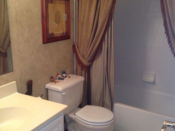5th image of 5164 Gagne Ct