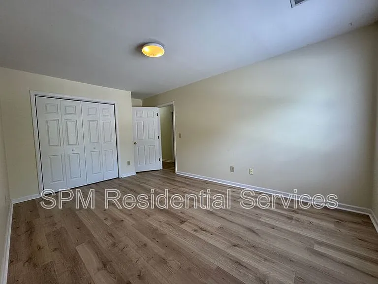 5147 Lampost Cir — Photo 14