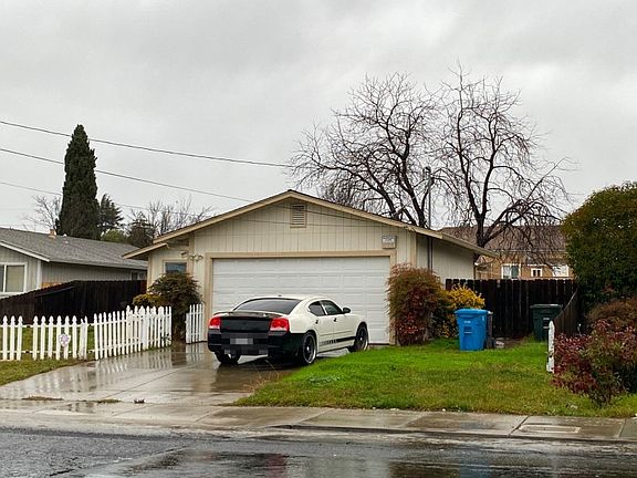 2nd image of 606 Sonoma Blvd