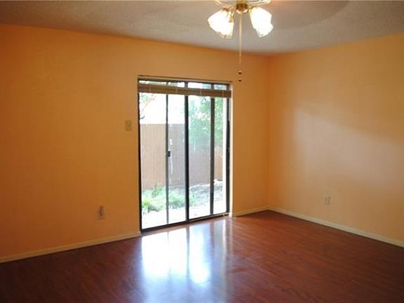 4th image of 1805 W Spring Creek Pkwy #2