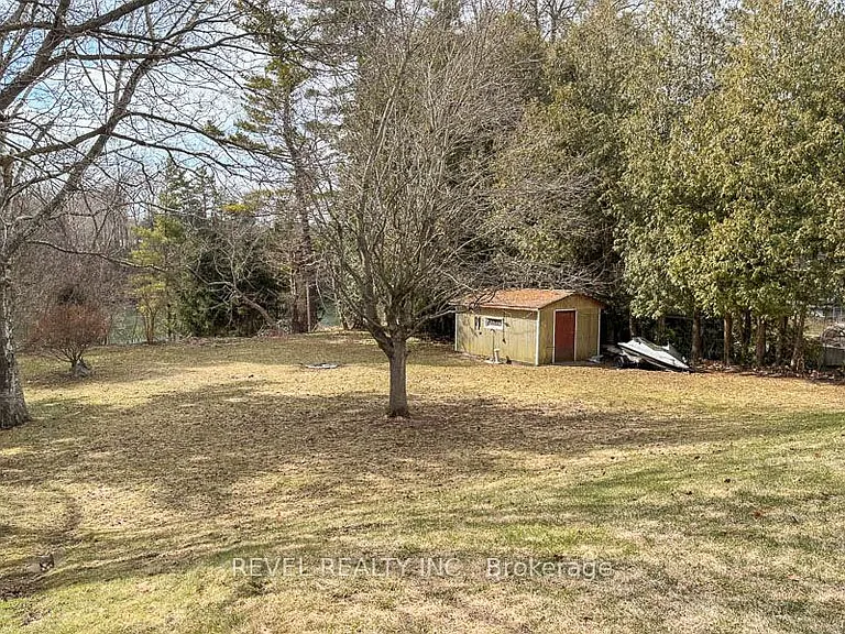 104 Hillside Ave — Photo 33