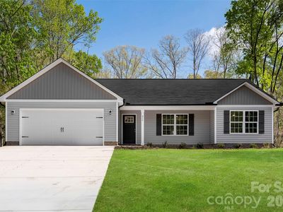 872 Roxboro Dr, Mount Gilead, NC, 27306