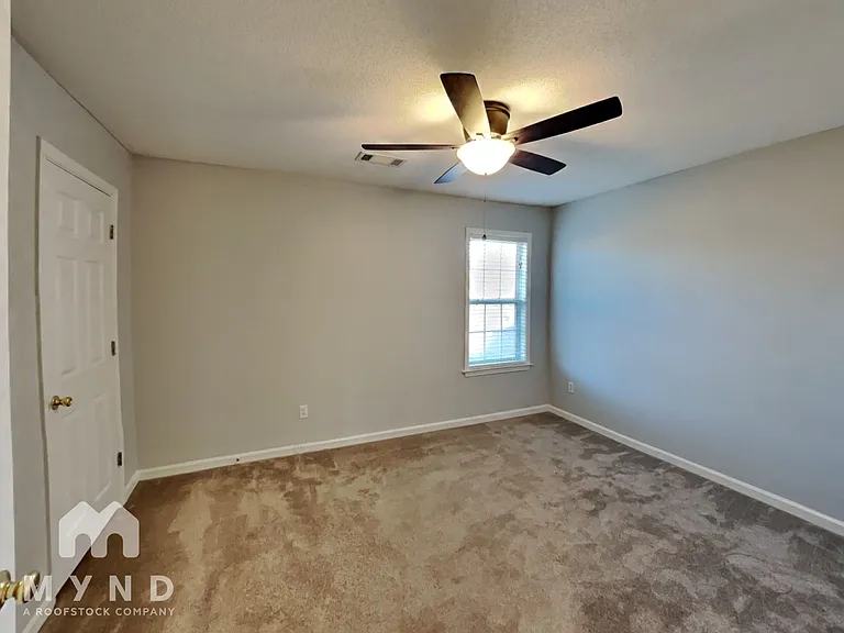 9236 Speerberry Cir — Photo 18