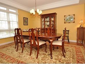 5th image of 2418 E Goldin Dr