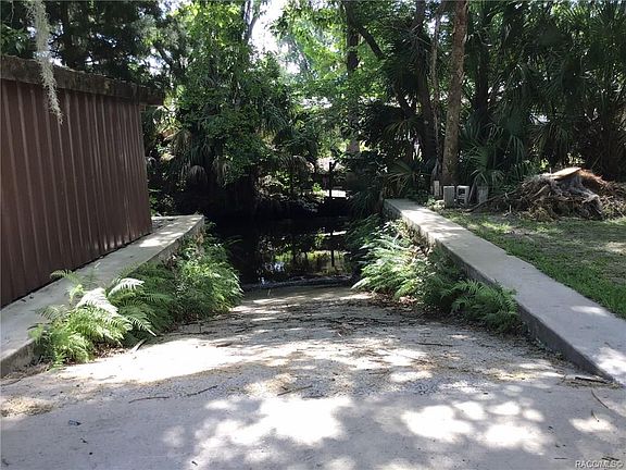 2nd image of 237 Mastadon Dr