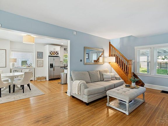5th image of 4017 Catherine Ave