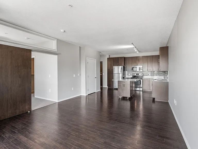 The Flats at West End — Photo 37
