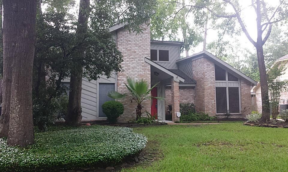 1st image of 2042 Pine River Dr