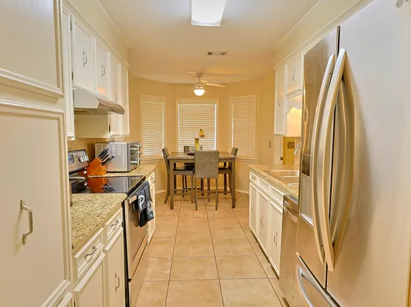 1472 Tracewood Dr, Jackson, MS 39211