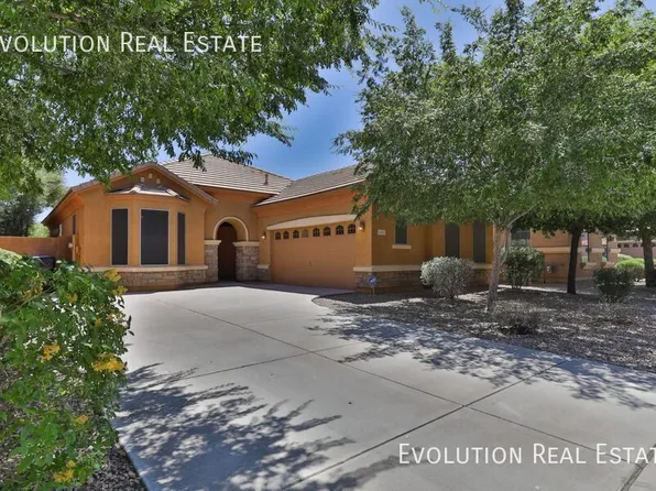 3067 E Palmdale Ln, Gilbert, AZ 85298
