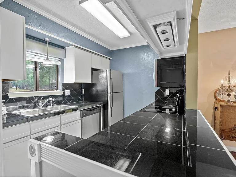 1201 N Pierce St #46 — Photo 5