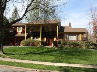 24 Nantes Rd, Parsippany, NJ 07054