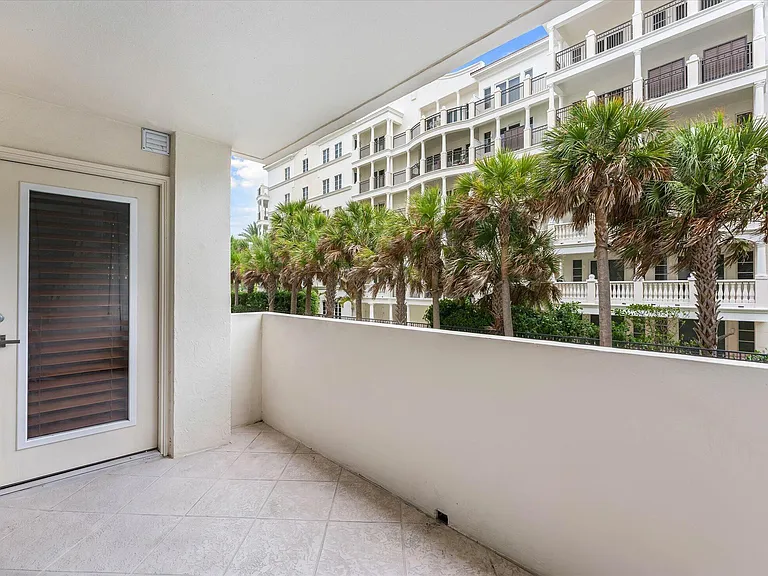 145 Ocean Ave #208 — Photo 12