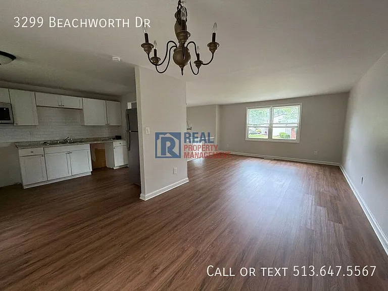 3299 Beachworth Dr — Photo 5