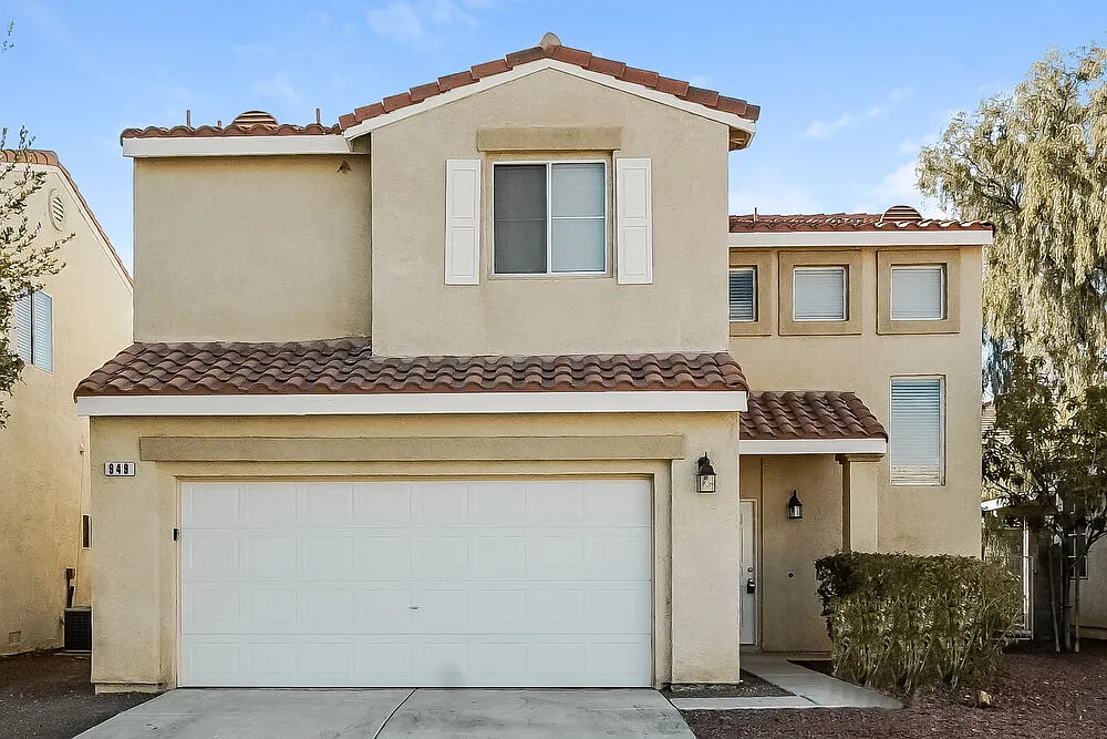 3 bed, 2.5 bath, 1529 sqft, $2,150 — Photo 1