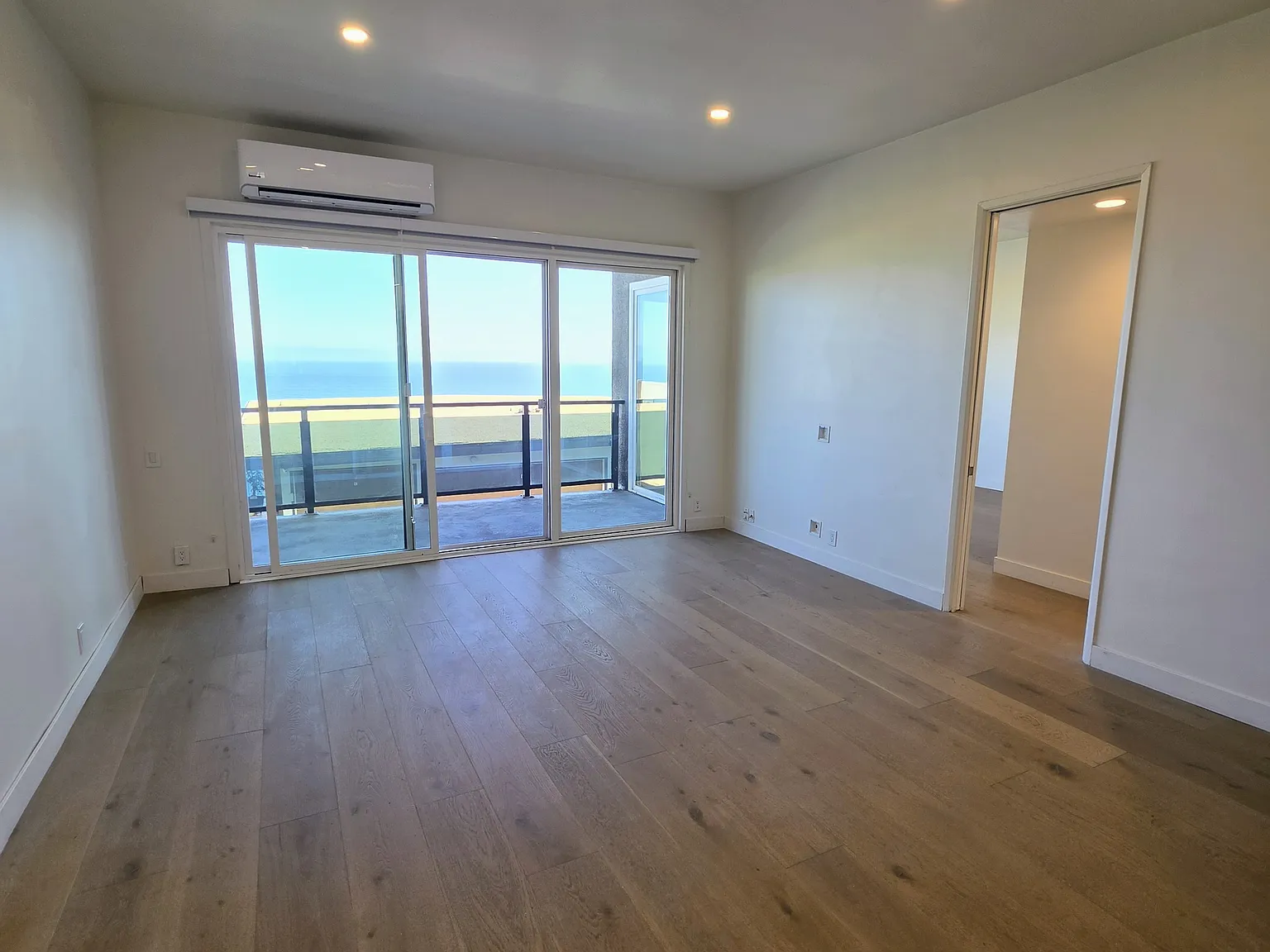 18071 Coastline Dr — Photo 3
