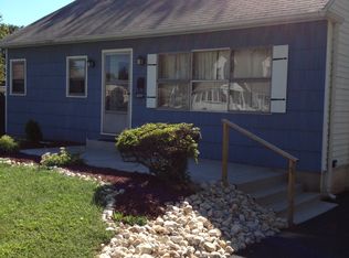 Rosa Ave, Croydon, PA 19021