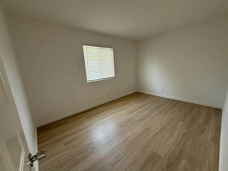 6551 Wunderlin Ave — Photo 10