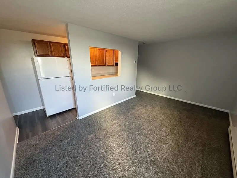 South End — Photo 2