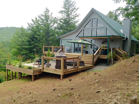 Incredible Mountain Chalet