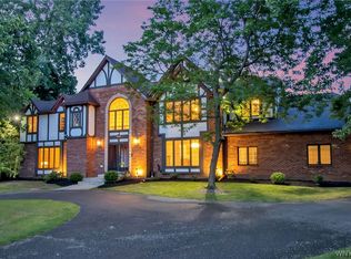 5505 Kraus Rd, Clarence, NY 14031