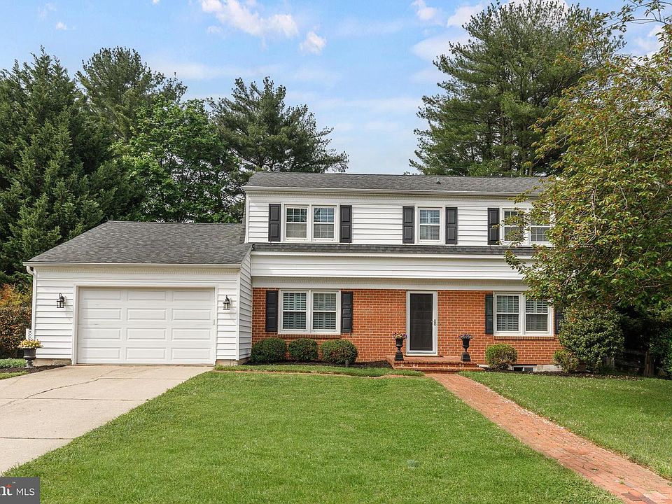 1st image of 718 Bedford Rd
