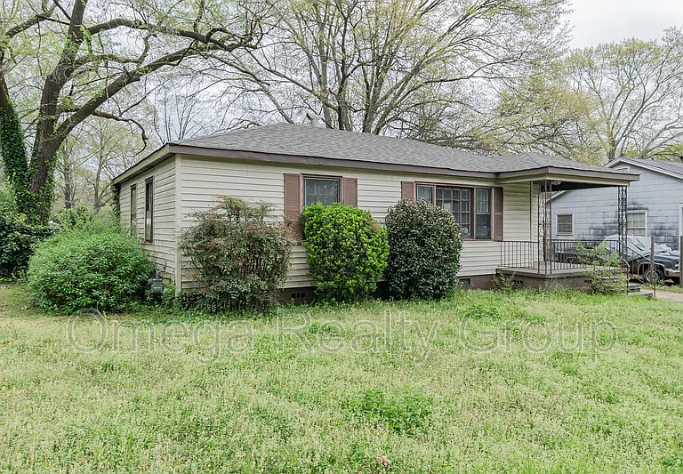 525 Annie Laura Dr — Photo 4