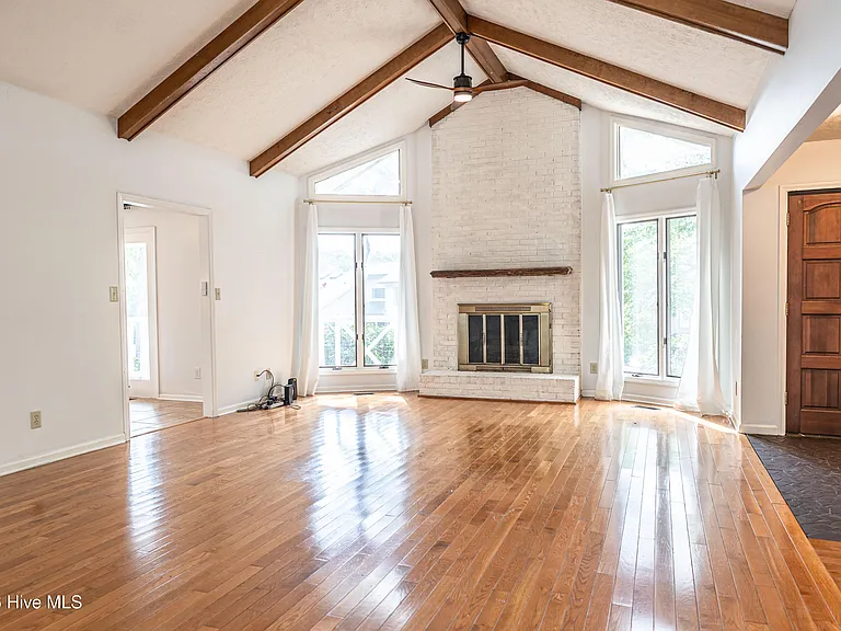 2 Sassafras Ln — Photo 23